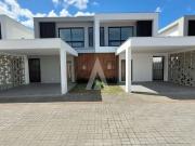 Casa / Sobrado em Condomínio para Venda em Joinville/SC...