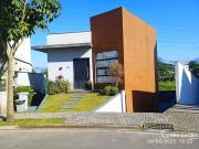 Casa / Sobrado em Condomínio para Venda em Joinville/SC...