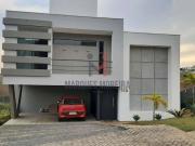 Casa / Sobrado em Condomínio para Venda em Juiz de...