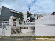 Casa / Sobrado em Condomínio para Venda em Juiz de...