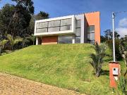 Casa / Sobrado em Condomínio para Venda em Juiz de...