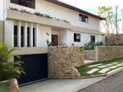 Casa / Sobrado em Condomínio para Venda em Juiz de...