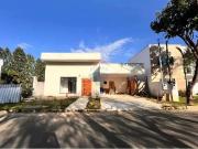 Casa / Sobrado em Condomínio para Venda em Juiz de...