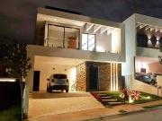 Casa / Sobrado em Condomínio para Venda em Jundiaí/SP...