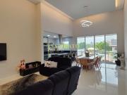 Casa / Sobrado em Condomínio para Venda em Jundiaí/SP...