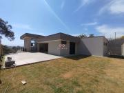 Casa / Sobrado em Condomínio para Venda em Lagoa...