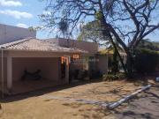 Casa / Sobrado em Condomínio para Venda em Lagoa...