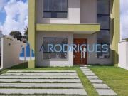 Casa / Sobrado em Condomínio para Venda em Lauro de...