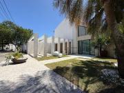 Casa / Sobrado em Condomínio para Venda em Lauro de...