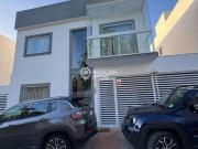 Casa / Sobrado em Condomínio para Venda em Lauro de...