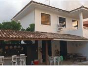 Casa / Sobrado em Condomínio para Venda em Lauro de...