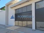 Casa / Sobrado em Condomínio para Venda em Lauro de...