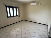 Casa / Sobrado em Condomínio para Venda em Lauro de...