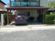 Casa / Sobrado em Condomínio para Venda em Lauro de...