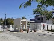 Casa / Sobrado em Condomínio para Venda em Lauro de...