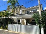 Casa / Sobrado em Condomínio para Venda em Lauro de...