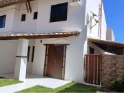 Casa / Sobrado em Condomínio para Venda em Lauro de...