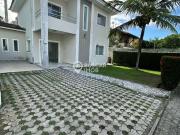 Casa / Sobrado em Condomínio para Venda em Lauro de...