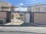 Casa / Sobrado em Condomínio para Venda em Lauro de...