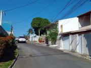 Casa / Sobrado em Condomínio para Venda em Lauro de...