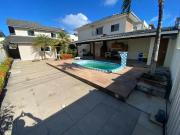 Casa / Sobrado em Condomínio para Venda em Lauro de...