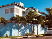 Casa / Sobrado em Condomínio para Venda em Lauro de...