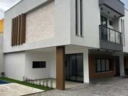 Casa / Sobrado em Condomínio para Venda em Lauro de...