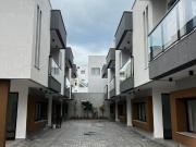 Casa / Sobrado em Condomínio para Venda em Lauro de...