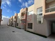 Casa / Sobrado em Condomínio para Venda em Lauro de...