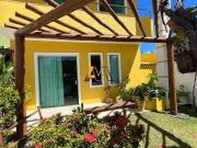 Casa / Sobrado em Condomínio para Venda em Lauro de...