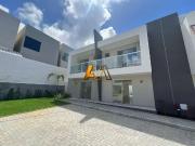 Casa / Sobrado em Condomínio para Venda em Lauro de...