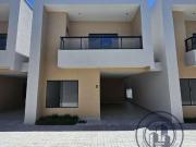 Casa / Sobrado em Condomínio para Venda em Lauro de...