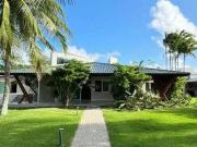 Casa / Sobrado em Condomínio para Venda em Lauro de...
