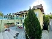 Casa / Sobrado em Condomínio para Venda em Lauro de...