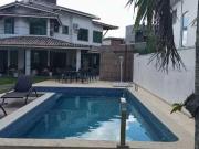 Casa / Sobrado em Condomínio para Venda em Lauro de...