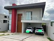 Casa / Sobrado em Condomínio para Venda em Lauro de...