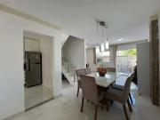 Casa / Sobrado em Condomínio para Venda em Lauro de...