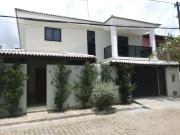 Casa / Sobrado em Condomínio para Venda em Lauro de...