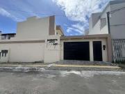 Casa / Sobrado em Condomínio para Venda em Lauro de...
