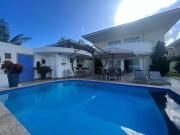 Casa / Sobrado em Condomínio para Venda em Lauro de...