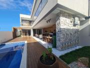 Casa / Sobrado em Condomínio para Venda em Lauro de...