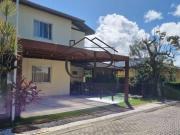 Casa / Sobrado em Condomínio para Venda em Lauro de...