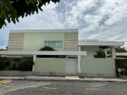 Casa / Sobrado em Condomínio para Venda em Lauro de...