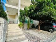 Casa / Sobrado em Condomínio para Venda em Lauro de...