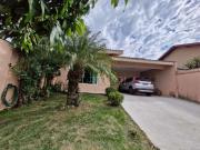 Casa / Sobrado em Condomínio para Venda em Londrina/PR...