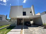 Casa / Sobrado em Condomínio para Venda em Londrina/PR...