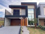 Casa / Sobrado em Condomínio para Venda em Londrina/PR...