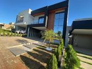 Casa / Sobrado em Condomínio para Venda em Londrina/PR...