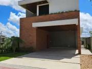 Casa / Sobrado em Condomínio para Venda em Londrina/PR...