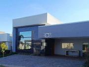 Casa / Sobrado em Condomínio para Venda em Londrina/PR...
